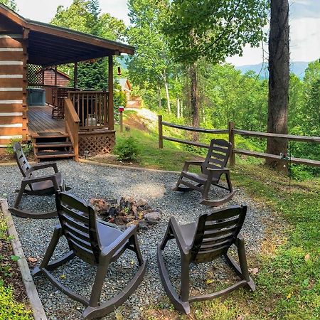 Cozy Cabin With Hot Tub And Smoky Mountain Views! Villa Bryson City Eksteriør billede