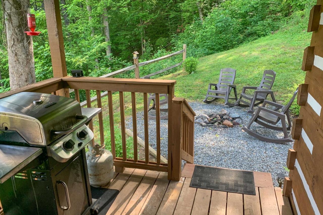 Cozy Cabin With Hot Tub And Smoky Mountain Views! Villa Bryson City Eksteriør billede