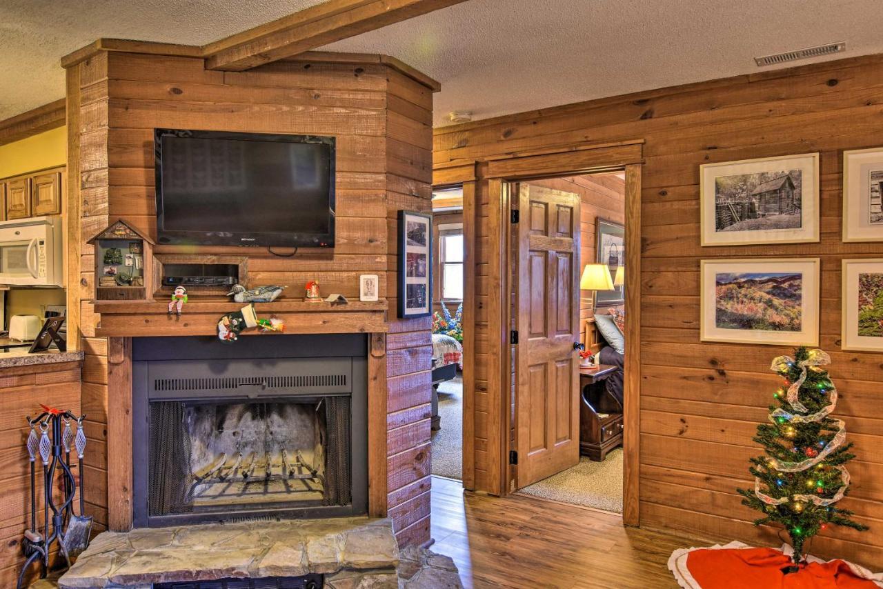 Cozy Cabin With Hot Tub And Smoky Mountain Views! Villa Bryson City Eksteriør billede