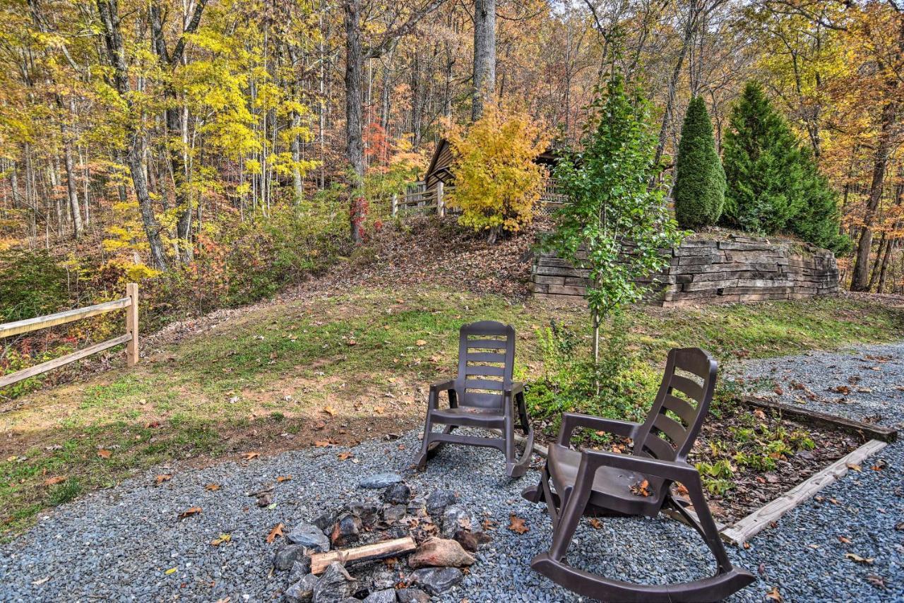 Cozy Cabin With Hot Tub And Smoky Mountain Views! Villa Bryson City Eksteriør billede